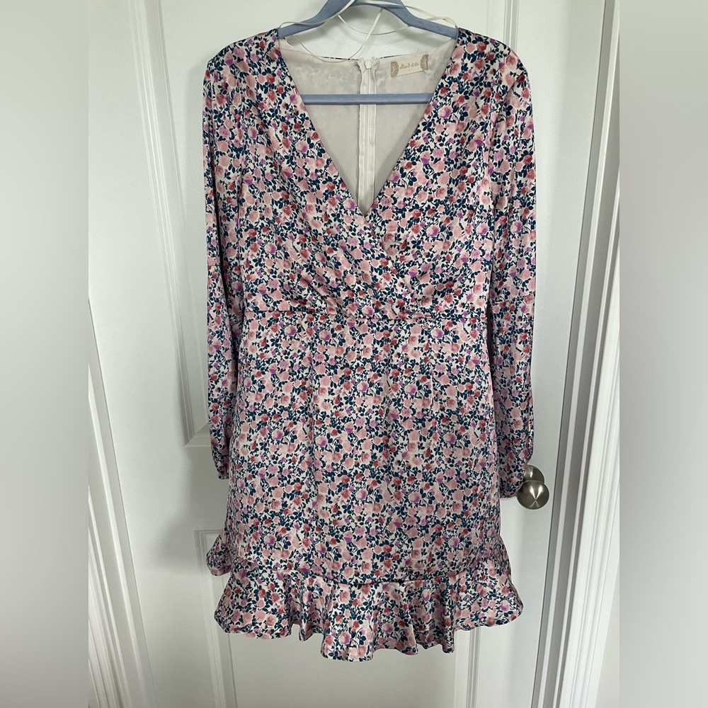 Altar’s State pink & navy floral satin long sleeve mini dress size large